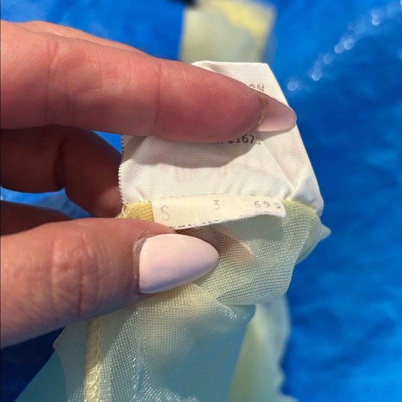 🌹Vintage Mode O’Day Yellow Lace Trimmed Sheer Robe - Picture 7 of 7